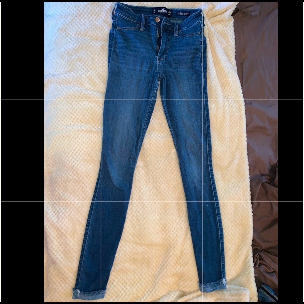 Hollister skinny jeans